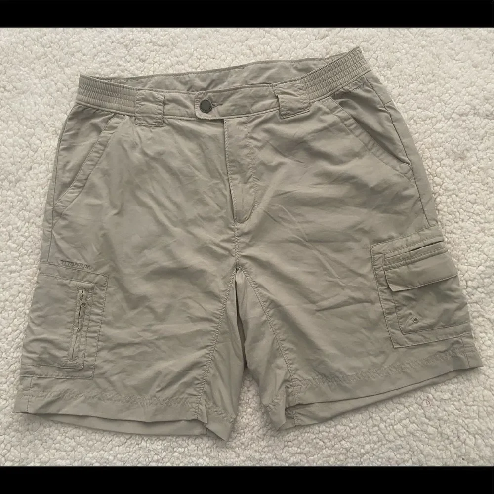 Columbia Titanium Shorts Hiking Shorts Size S